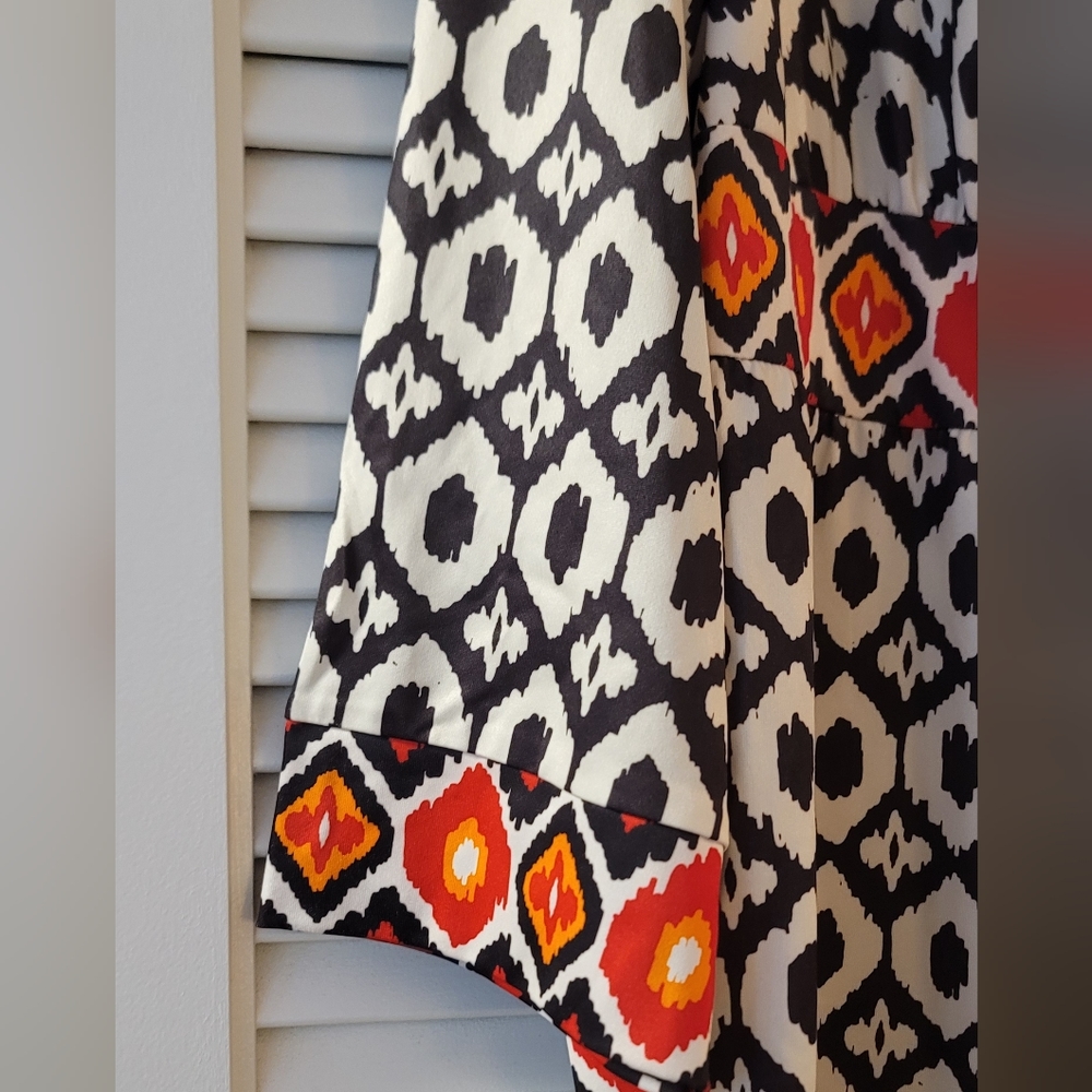 (Plus-Size) Multi-Coloured Patterned Dress - Picture 4 of 6